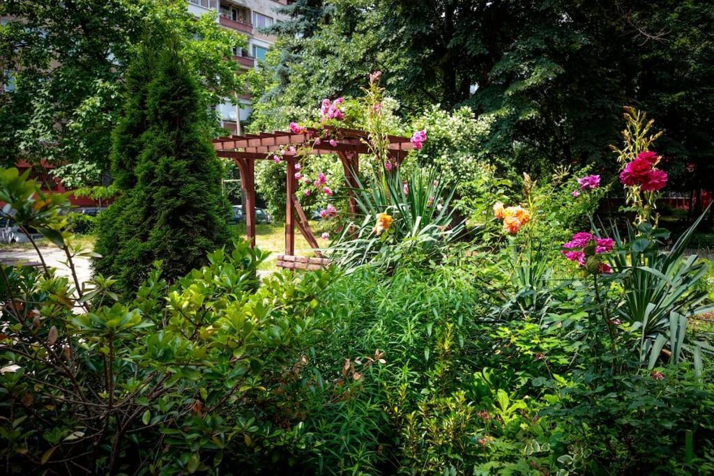 סופיה Green Apartment - Top Location, Near City Center! מראה חיצוני תמונה